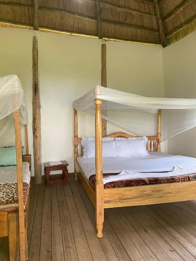 Hotel Lake Nkuruba Nature Reserve Durama Exterior foto